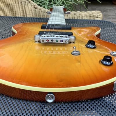 Excellent Vox SSC 33 TB Tea Burst Electric guitar Excellent