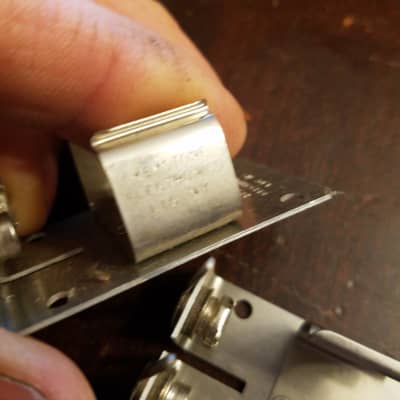 Keystone Pair (2) 9V battery holder retainer connector Heavy Duty 1970s - all metal image 3