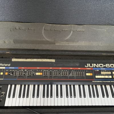 Roland Juno-60 61-Key Polyphonic Synthesizer 1982 - 1984 - Black