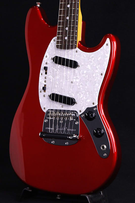 Fender Mustang　MG69MH Fender Japan MG69/MH Mustang Candy Apple Red Guitar | eBay