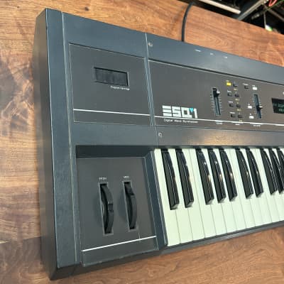 Ensoniq ESQ-1 Wave Synthesizer | Reverb