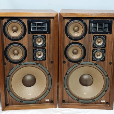 パイオニア　Pioneer CS-E700 スピーカー　3ウェイ　2個　送料無料 パイオニア Pioneer CS-E700 スピーカー 3ウェイ 2個 送料無料