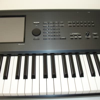 Korg Kronos 88-Key Music Workstation Keyboard image 5
