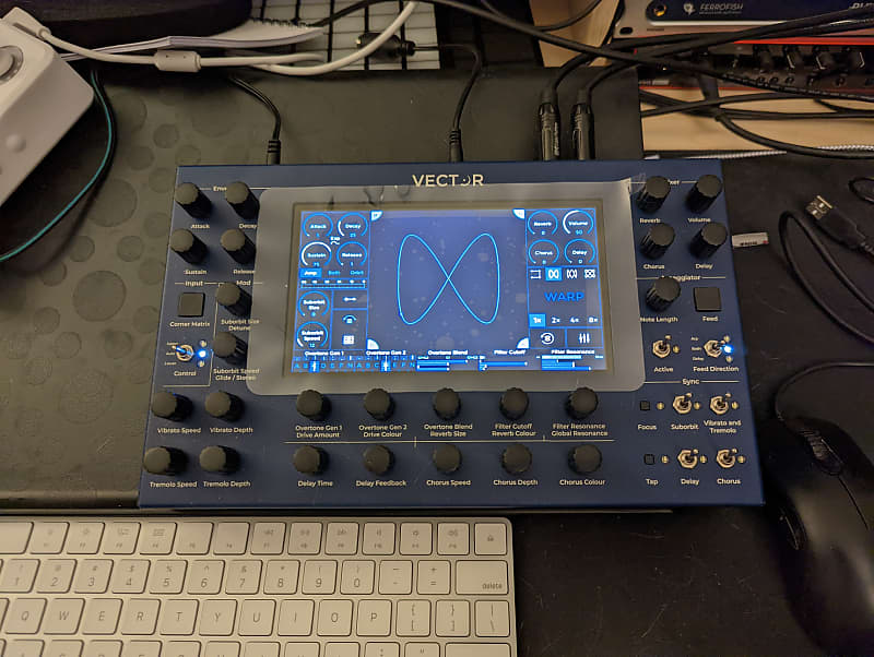 Beetlecrab Vector Synth 2021 | Reverb