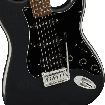 Squier Affinity Stratocaster HSS Pack with Laurel Fretboard 15G Frontman Amplifier Charcoal Frost Metallic image 5