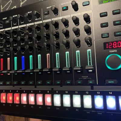 Roland TR-8S Rhythm Performer Drum Machine | Reverb