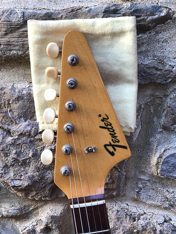 Fender Swinger (Arrow, Musiclander)