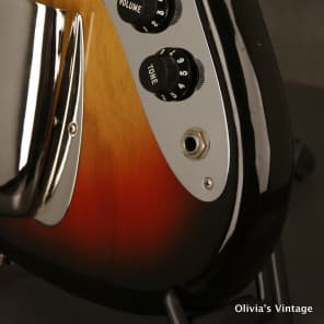 original 1977 Fender JAZZ BASS Sunburst w/GOLD pickguard image 12