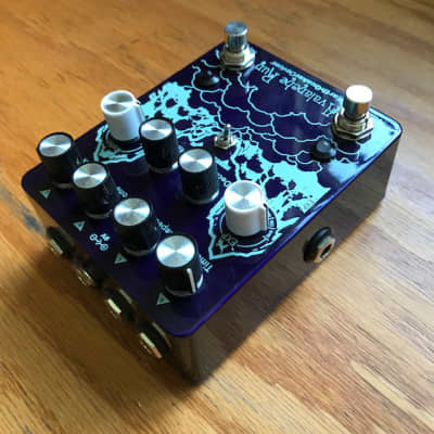 EARTHQUAKER DEVICES アバランチラン V1 EarthQuaker Devices Avalanche Run - Fuzz Monster