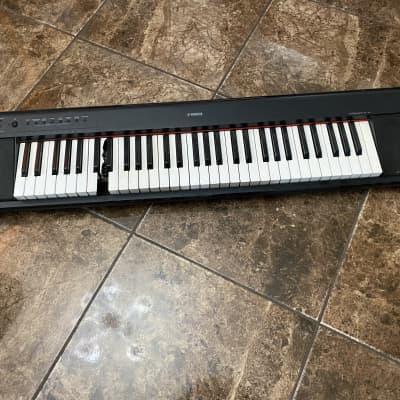 Yamaha Piaggero NP-11 61-Key Lightweight Keyboard | Reverb