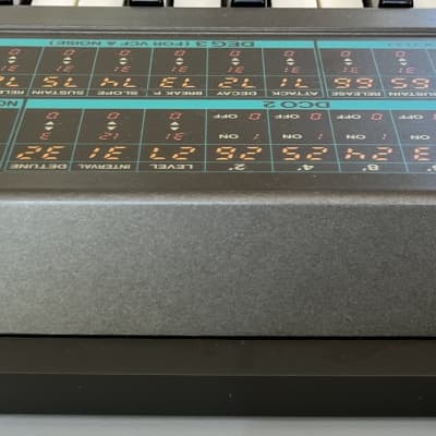 Korg Poly-800 Polyphonic Analog Synthesizer image 4