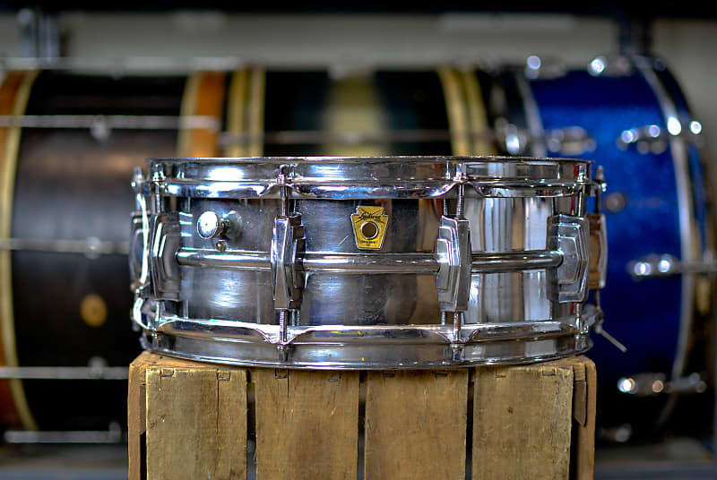 Ludwig No. 400 Super-Ludwig 5x14" Chrome Over Brass Snare Drum with Keystone Badge 1960 - 1963 image 2
