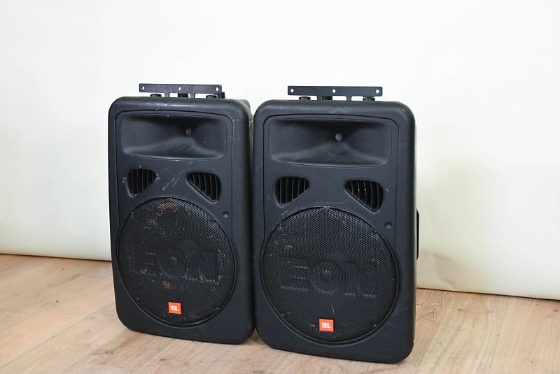 JBL EON15 G2 Two-Way 15-inch Powered Speaker (PAIR) CG007QU | Reverb