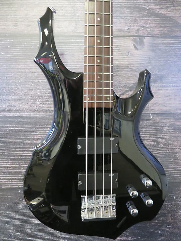 Esp ltd f on sale 104 bass