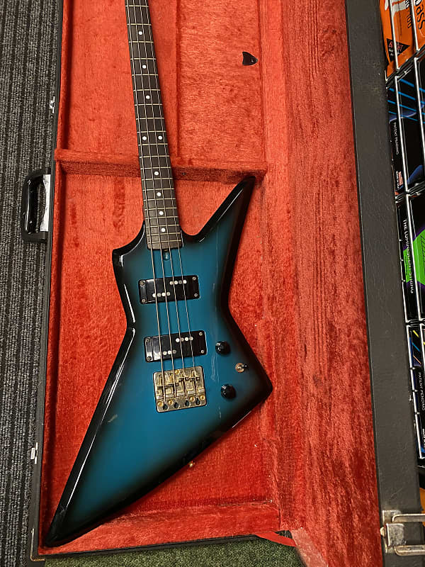 Aria Pro II ZZB DELUXE BBS　ベース　日本製　OH済 Aria Pro II ZZB Deluxe Black 1980 Electric Bass Guitar