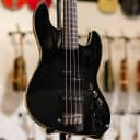 Fender Aerodyne Jazz Bass - Rosewood Stained Fingerboard - Black