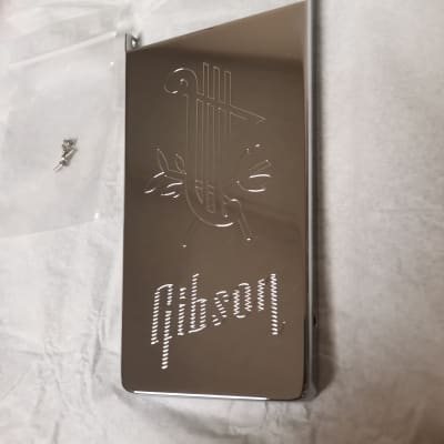 スーパーリアルGibsonロゴ入り Vibrola ロング・レプリカ