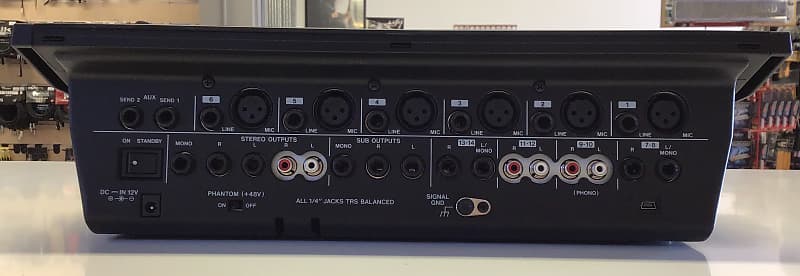 Tascam M164UF