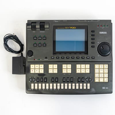 Yamaha QY700 Music Sequencer Workstation with Power Supply