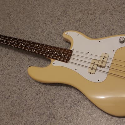 Fender Precision Bass USA Standard 1983 - Ivory for sale