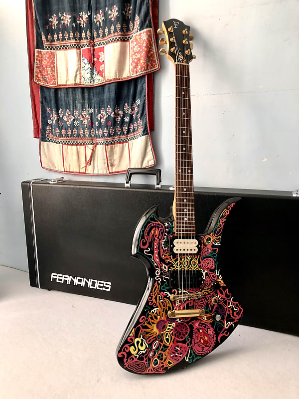 🌺Fernandes Hide guitar🌺Burny Mockingbird MG X 70 120 280 psychedelic  paisley Snake Rose Jr 松本秀人 吉他Guitar。 XJapan Visual Rock MG 450x 125s 165x  180 