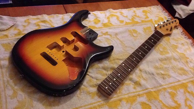 Peavey Raptor Plus EXP Sunburst 