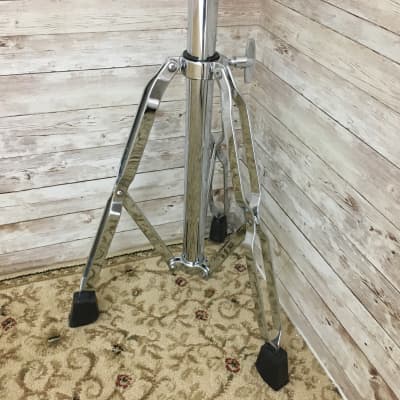 Used Ludwig STRAIGHT CYMBAL STAND image 3