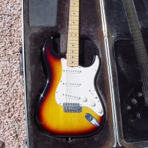 安い最新品1982年製 Fender Stratocaster ST57-115 w/t OHSC フェンダー
