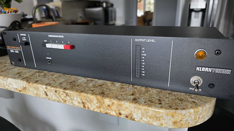 Klark Teknik 3rd Dimension BBD-320 Stereo Analog Chorus | Reverb