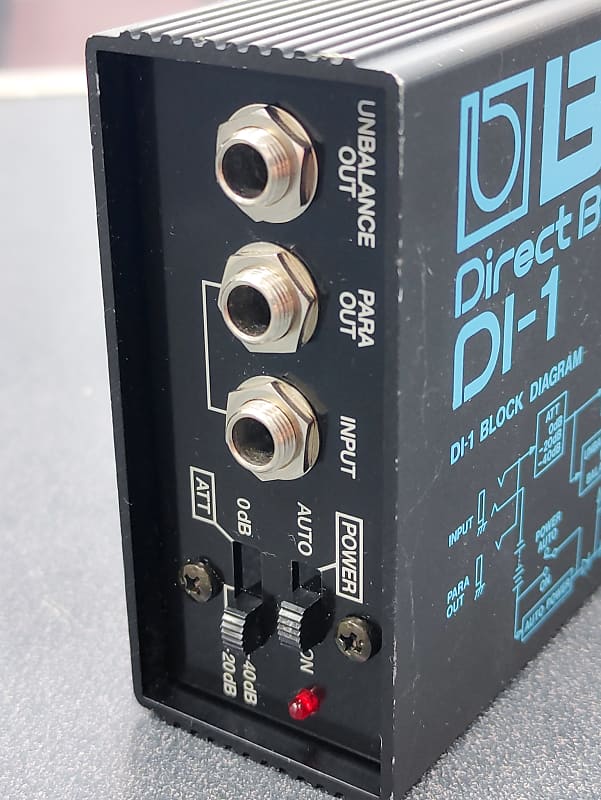 Boss DI-1 Direct Box