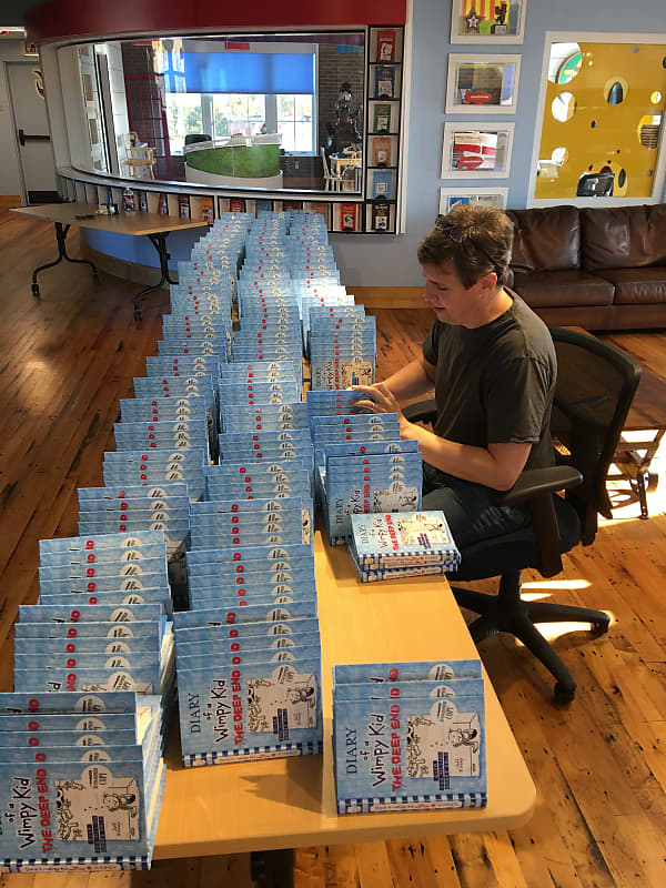 Pre-Order AUTOGRAPHED Diary Of a Wimpy Kid #15: The Deep End New Hardcover Book Jeff Kinney image 1