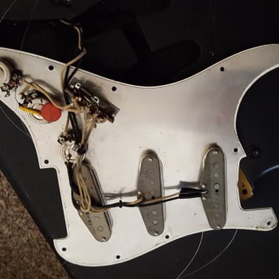 Fender 1965 Black Stratocaster Refin image 13