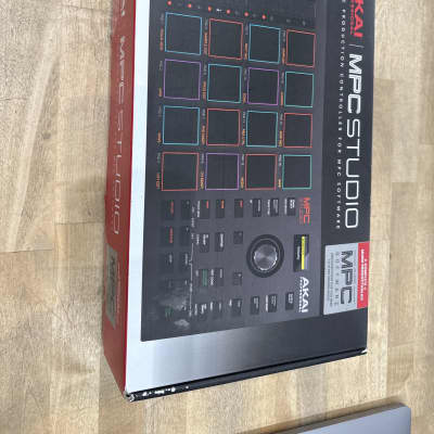 DTM・DAW AKAI mpc studio mk2 The New MPC Studio for MPC 2 Software - YouTube