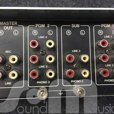 Vestax MW-3000 vintage DJ Mixer NOS - wood frame - mint