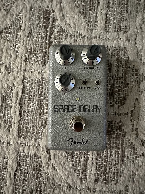 Fender Hammertone Space Delay