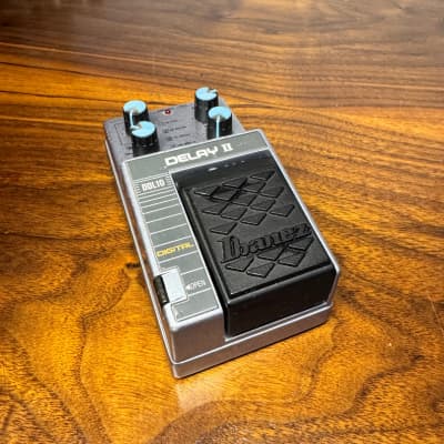 Ibanez DL10 Digital Delay | Reverb Canada
