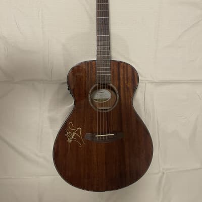 Kenny Wayne Shepherd signed Breedlove Pursuit Concert Mahogany Acoustic/Electric image 3