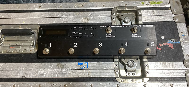 Boss ES-5 Effects Switching System