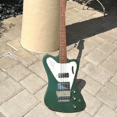 Gibson Thunderbird IV (Non-Reverse) 1965 - 1969