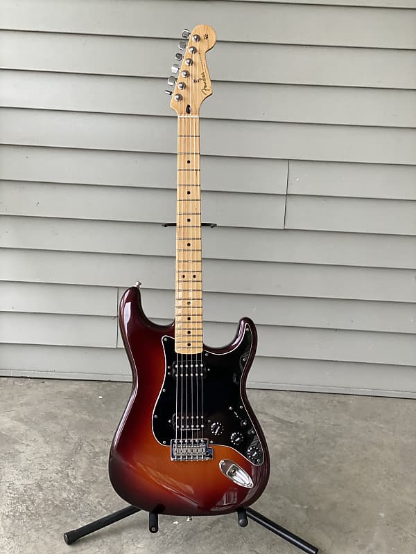 2010 Fender Stratocaster FSR HH (MIM) - Metallic Sunburst image 1