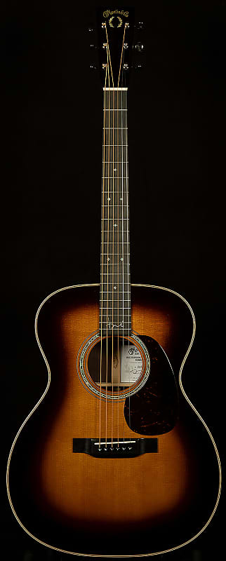 ギター Martin OOO-28 Brooke Ligertwood Martin 000-28 Brooke Ligertwood Sunburst Acoustic Guitar