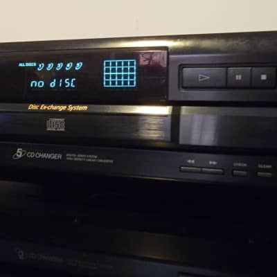 Sony CDP-CE335CD Player in Orig. Box image 3