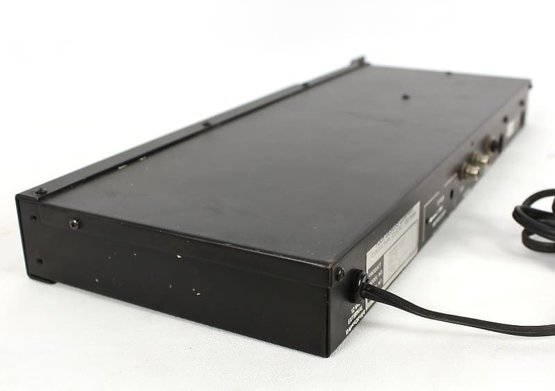 【ROCKMAN】 X100 + ROCKMOUNT ROCKMAN X100 WITH ROCKMOUNT RACK. GET YOUR DEF LEPPARD TONES