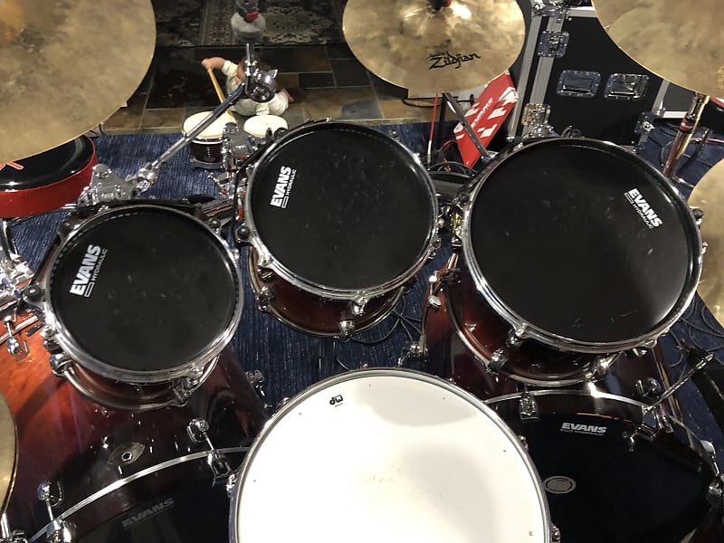 Tama Starclassic Performer Birch/BB 2010 Dark Cherry Fade Tama Starclassic Performer Birch/BB 2010 Dark Cherry Fade