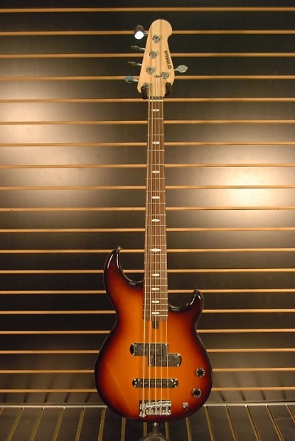 Yamaha BB425X Passive 5-String LTD No Pickguard Tobacco