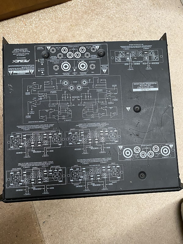 【PEAVEY】CS 800S パワーアンプ ケース固定用ネジ4本付 Yahoo!オークション -「(peavey ピービー)」(パワーアンプ