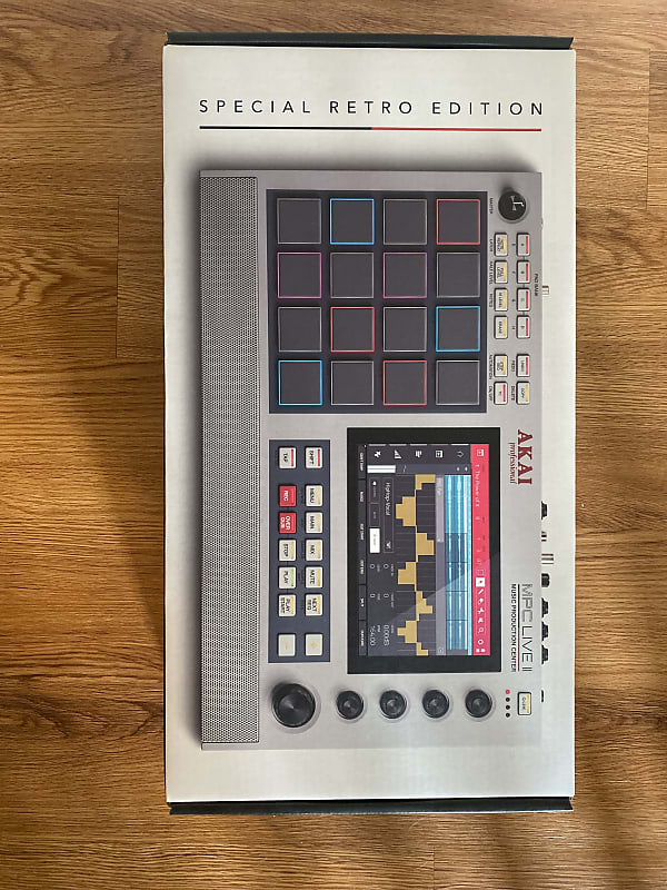 Akai MPC Live II Standalone Sampler / Sequencer Retro