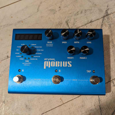 Strymon Mobius | Reverb