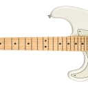 Fender Player Stratocaster® Left-Handed, Maple Fingerboard, Polar White 0144512515