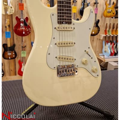 Schecter TRADITIONAL ROUTE 66 SAINT LOUIS S/S/S Aged white image 1